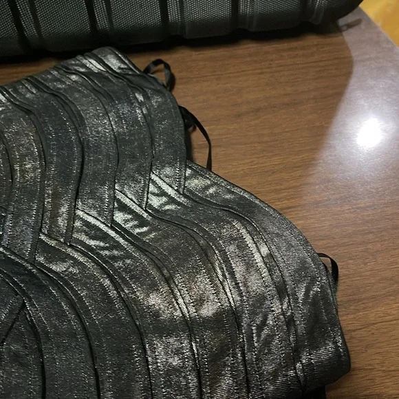 Beautiful cocktail dress - Picture 5 of 9